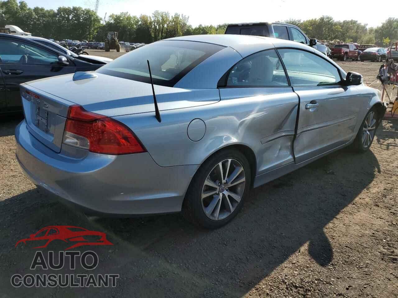 VOLVO C70 2013 - YV1672MC7DJ142765