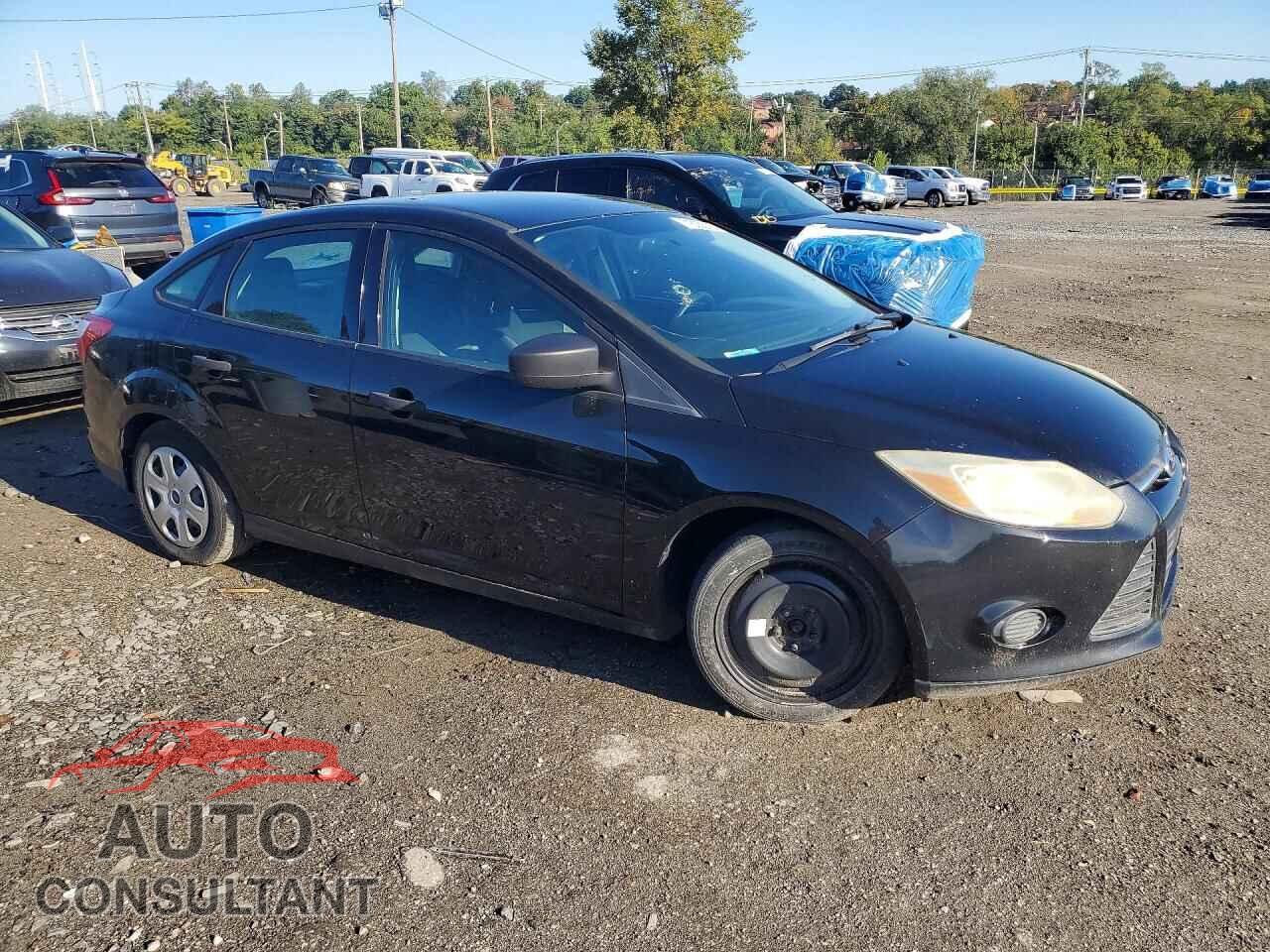 FORD FOCUS 2014 - 1FADP3E29EL124501