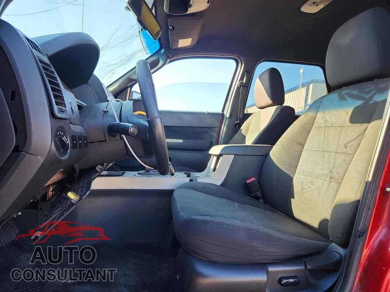 FORD ESCAPE 2009 - 1FMCU93G09KA56841