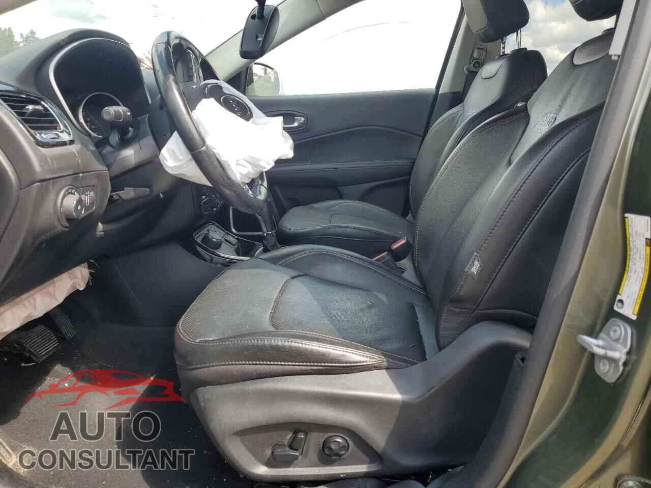 JEEP COMPASS 2021 - 3C4NJDCB3MT506535