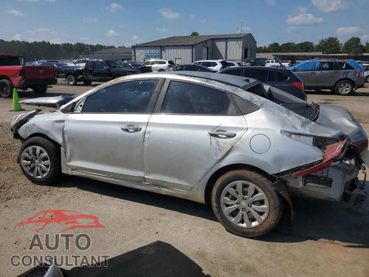HYUNDAI ACCENT 2018 - 3KPC24A31JE012741