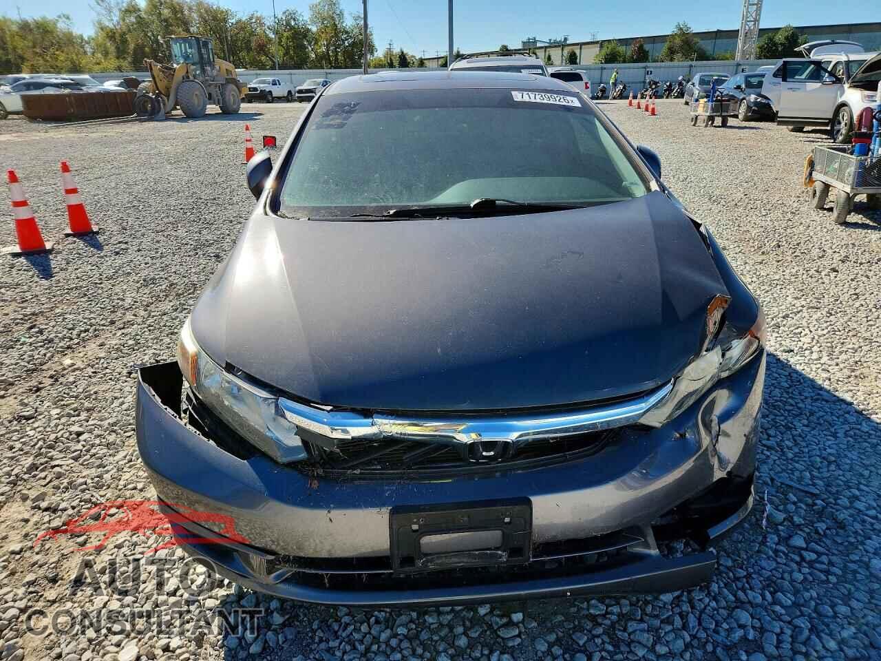 HONDA CIVIC 2012 - 2HGFB2F91CH582388