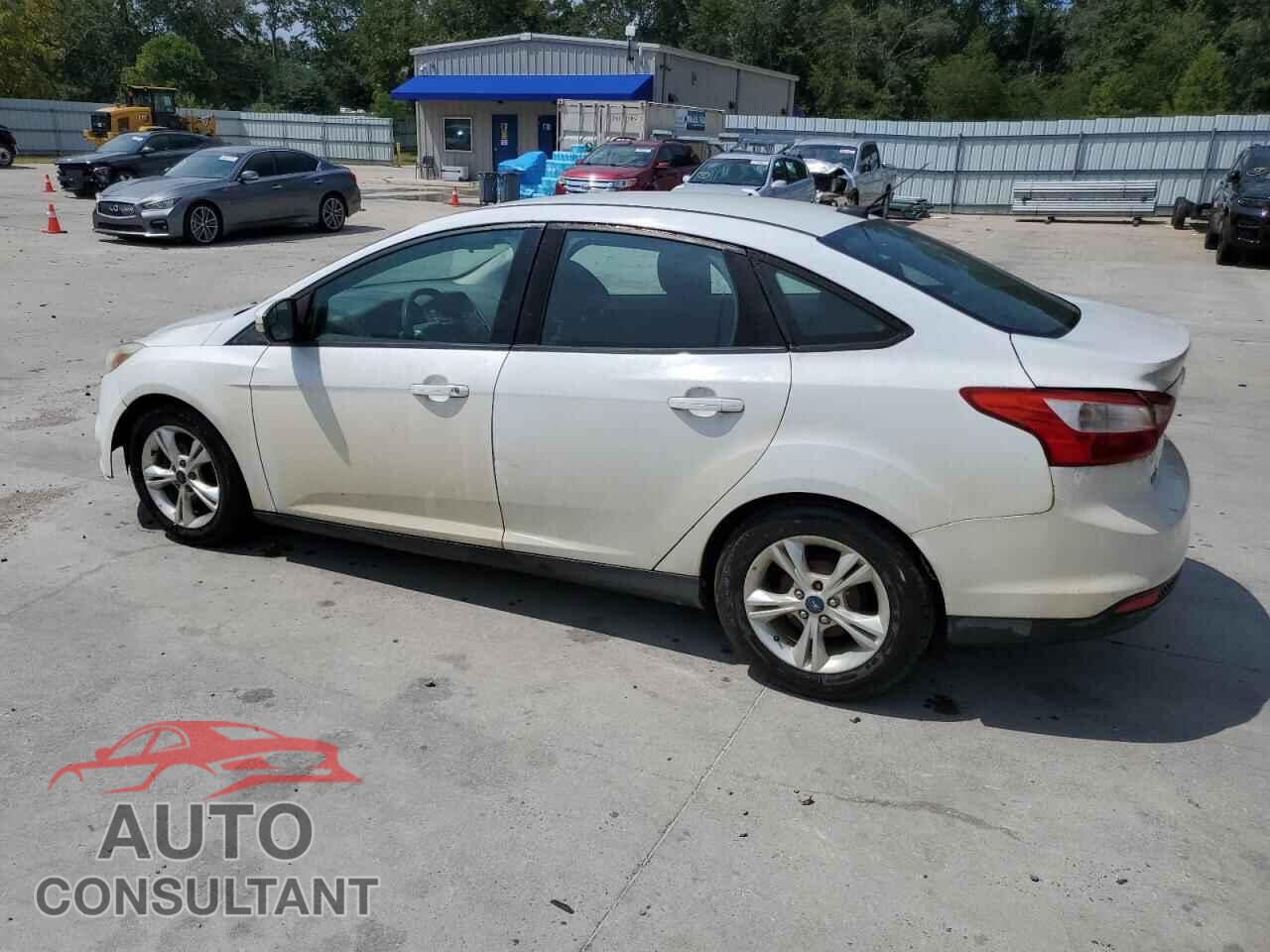 FORD FOCUS 2014 - 1FADP3F23EL278099
