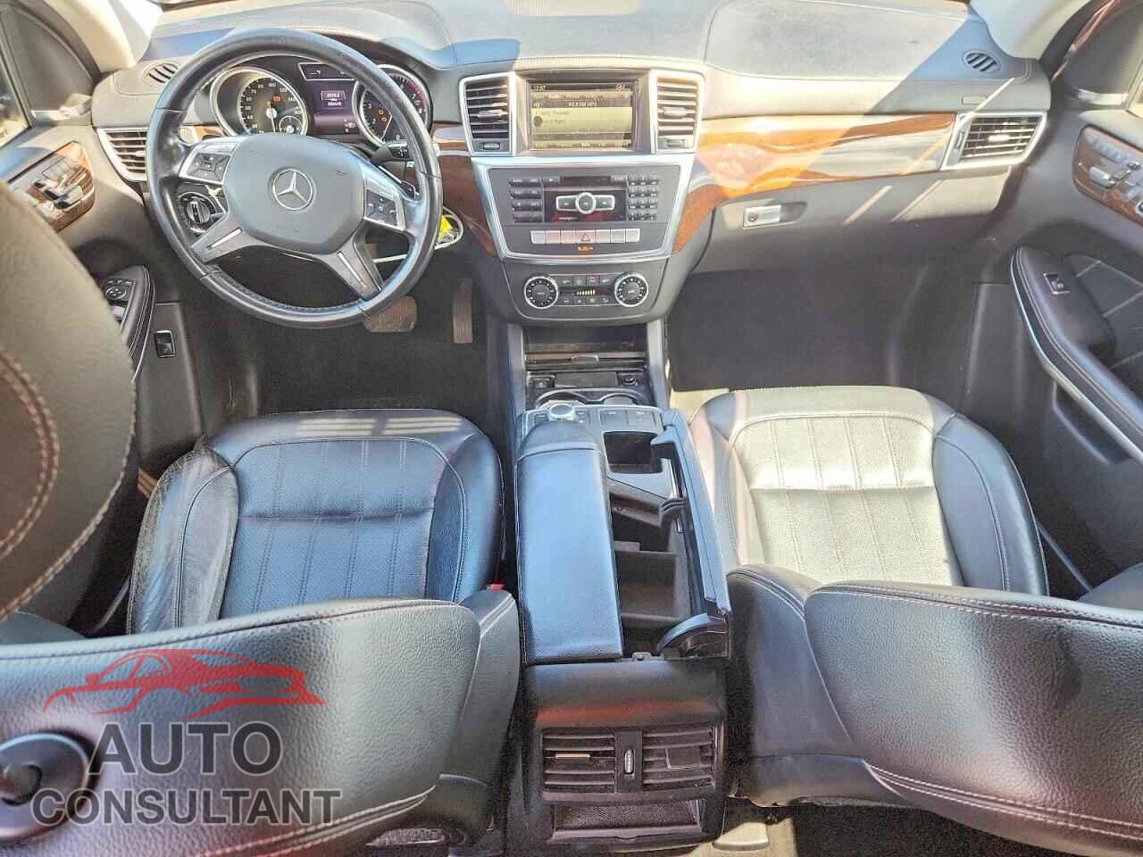 MERCEDES-BENZ GL-CLASS 2014 - 4JGDF7CE9EA300956