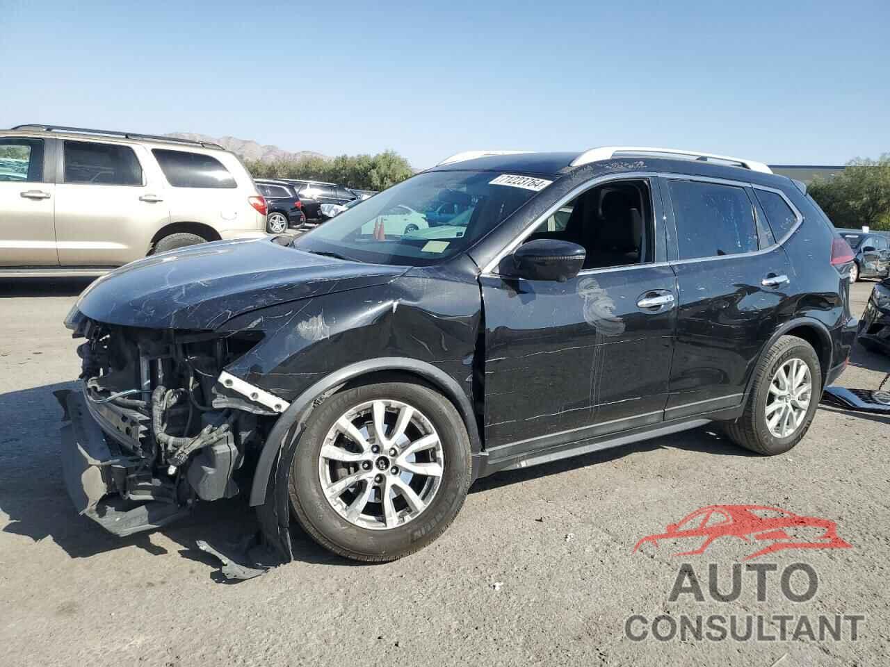 NISSAN ROGUE 2018 - 5N1AT2MT4JC707271