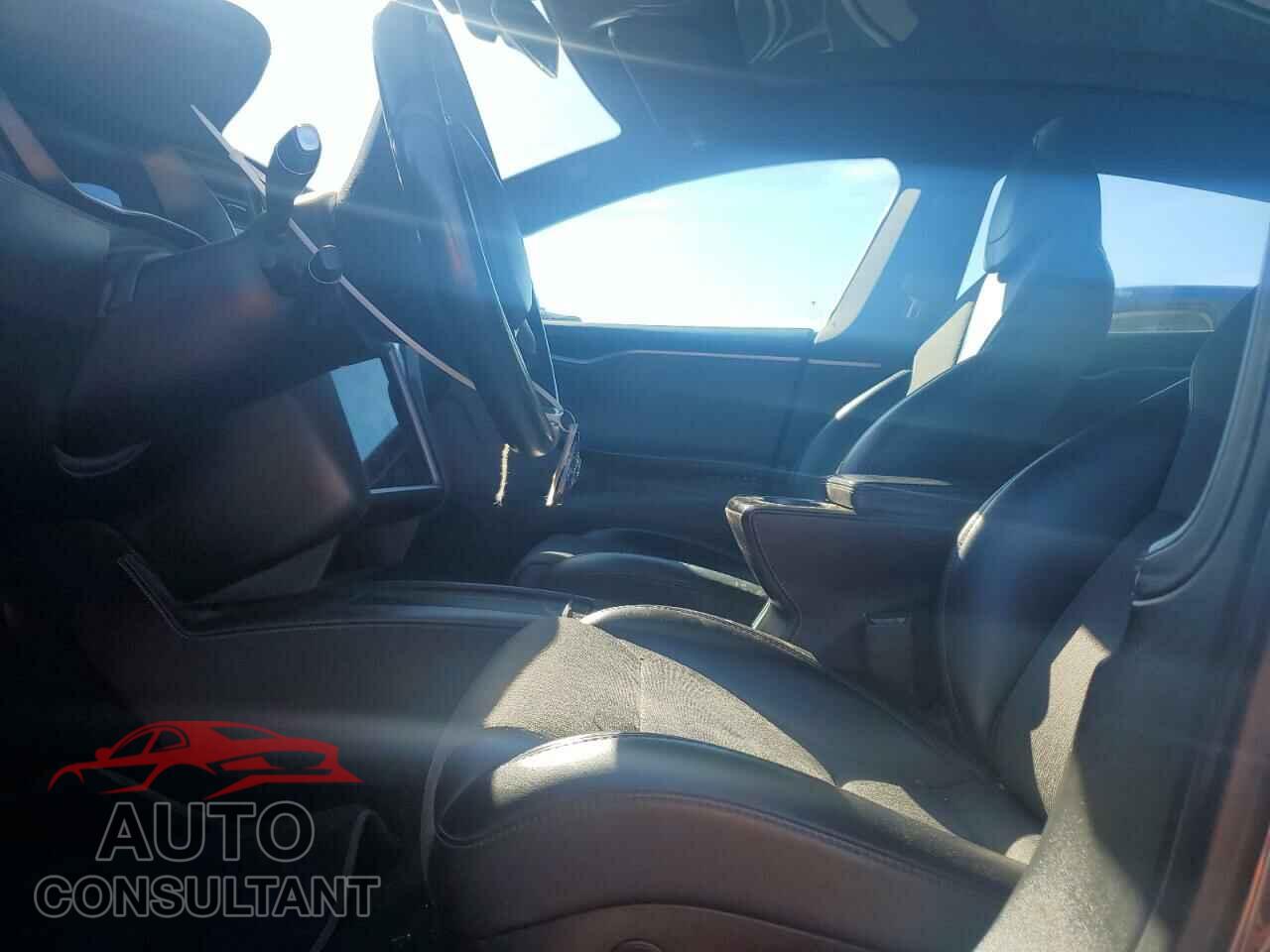 TESLA MODEL S 2018 - 5YJSA1E24JF293586