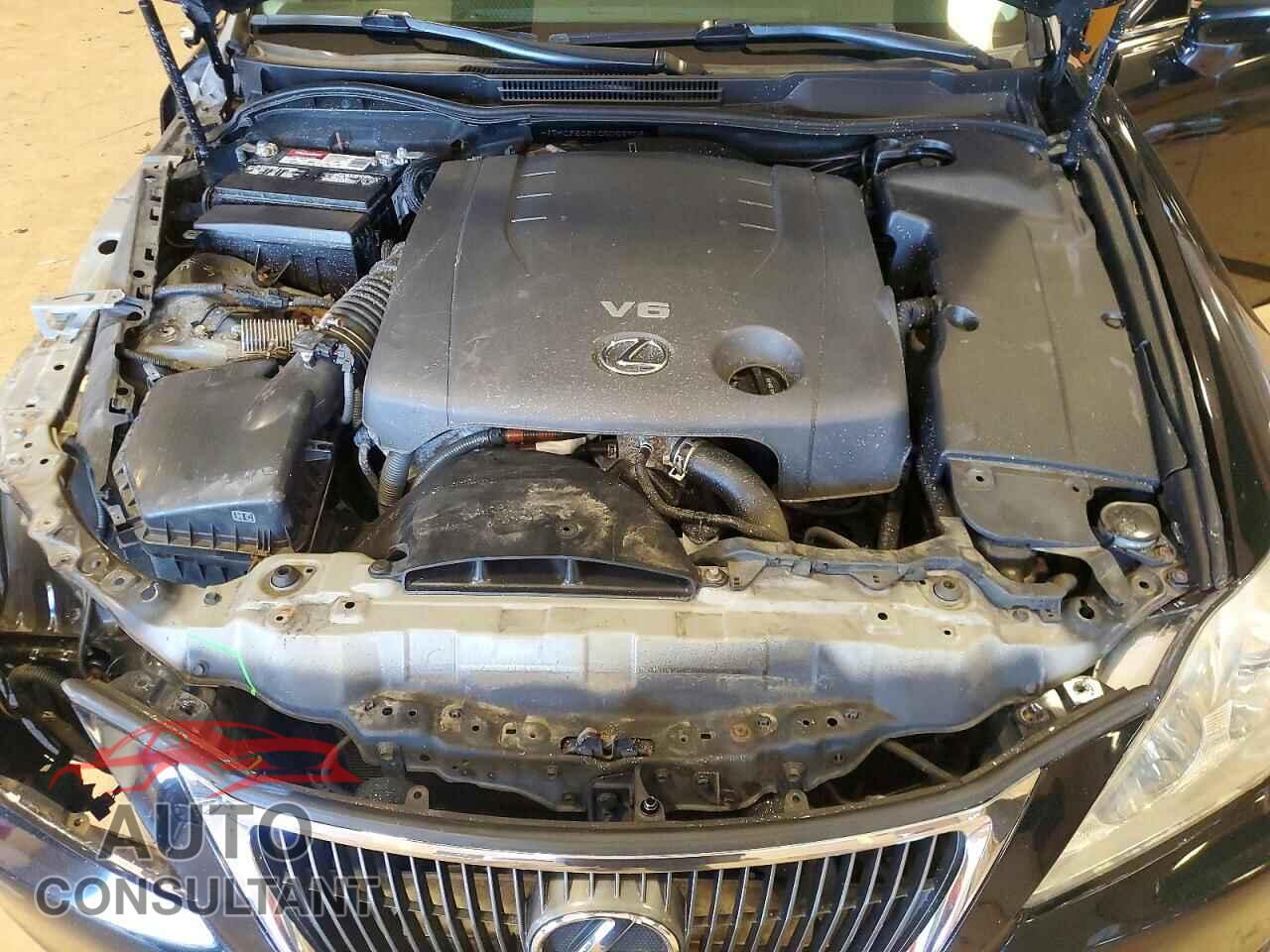 LEXUS IS 2012 - JTHCF5C21C5053706