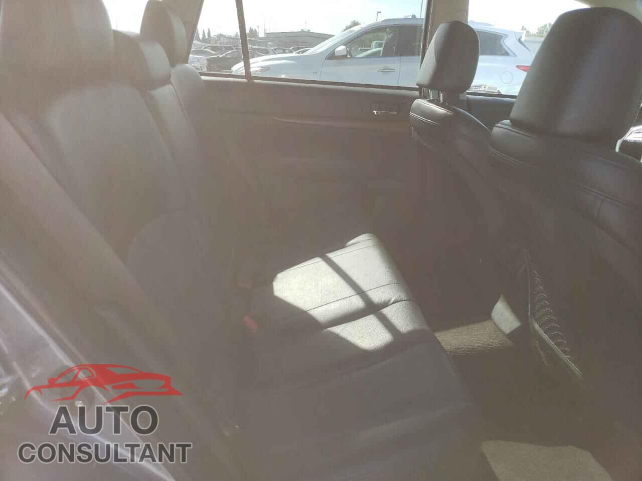 SUBARU OUTBACK 2014 - 4S4BRBLCXE3230775