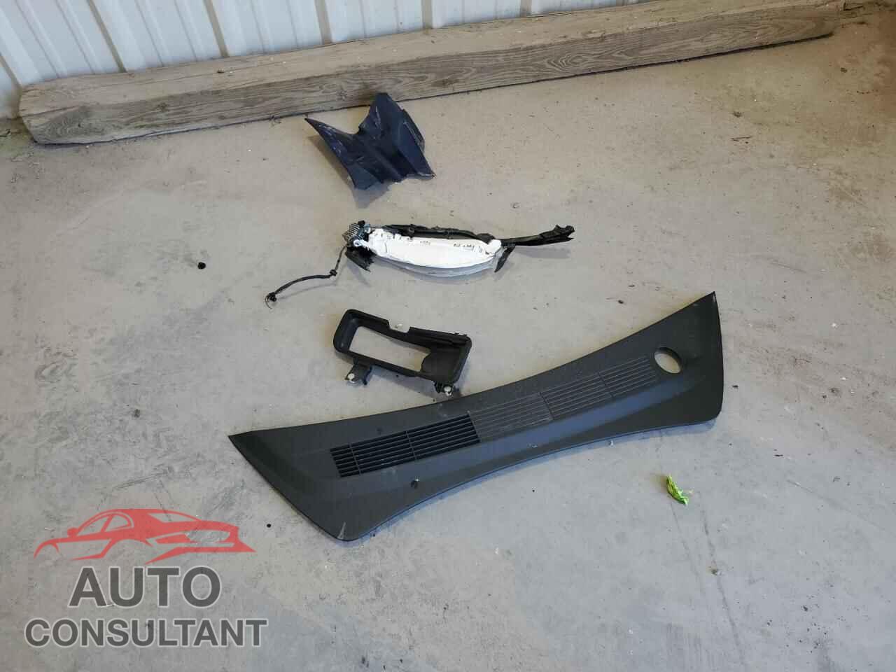 TESLA MODEL 3 2022 - 5YJ3E1EA7NF369176