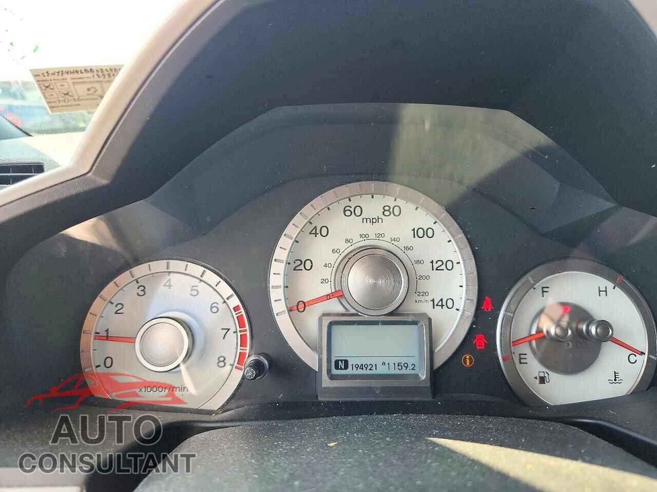 HONDA PILOT 2011 - 5FNYF4H96BB082980