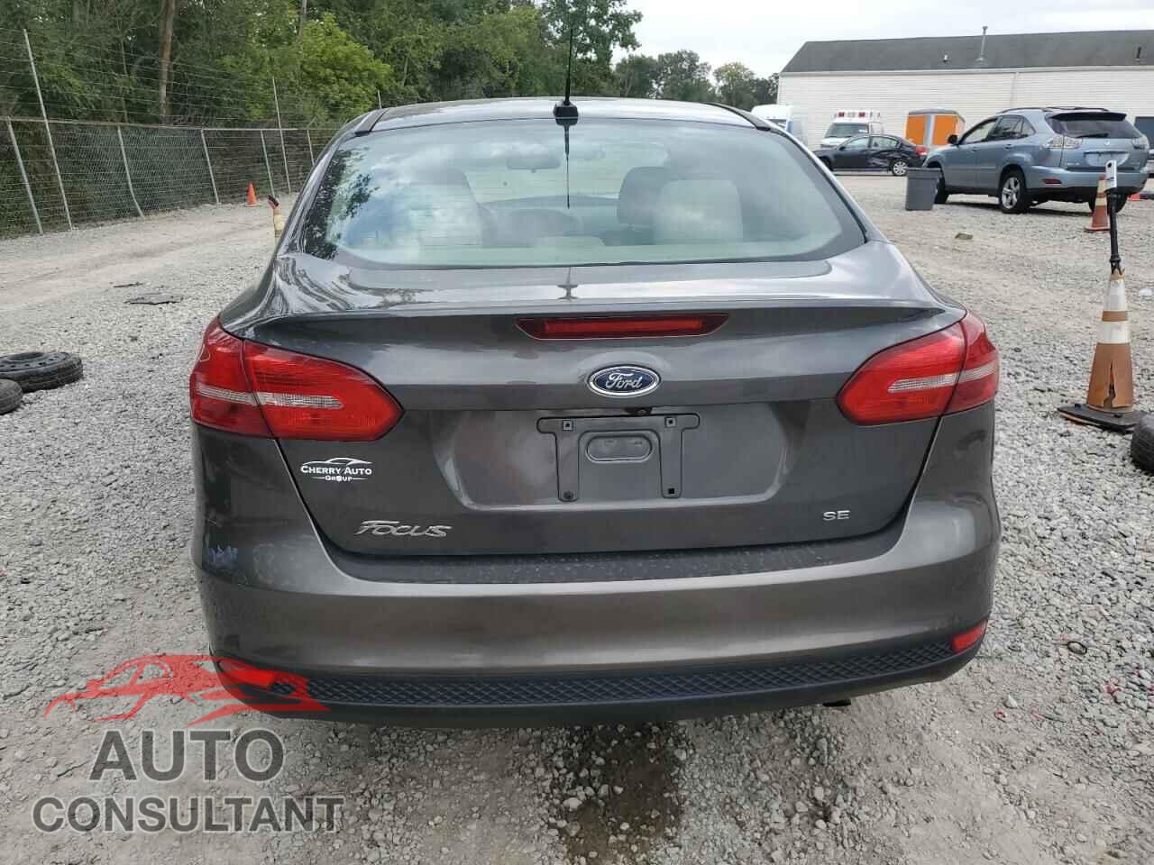 FORD FOCUS 2017 - 1FADP3F24HL318002