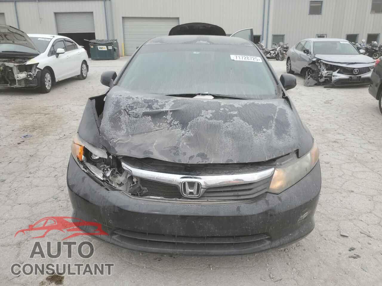 HONDA CIVIC 2012 - 2HGFB2F51CH577625