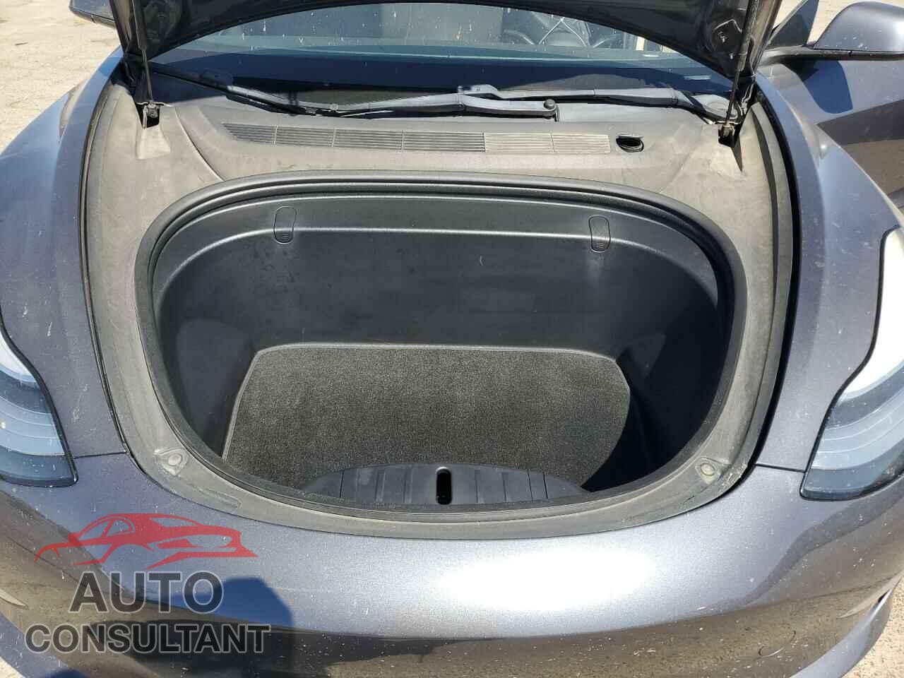 TESLA MODEL 3 2018 - 5YJ3E1EA4JF077656