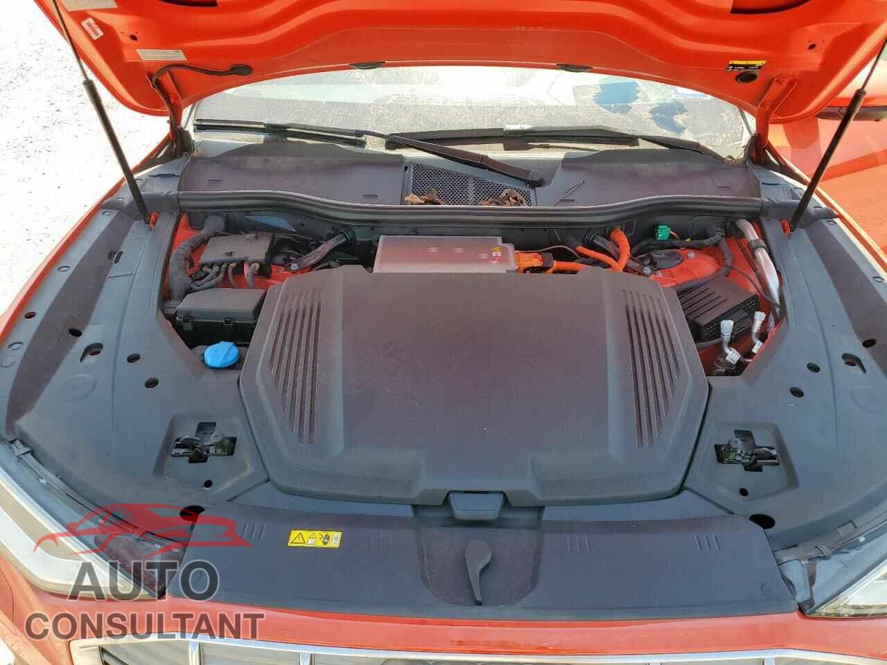 AUDI E-TRON 2019 - WA1VAAGE3KB021176