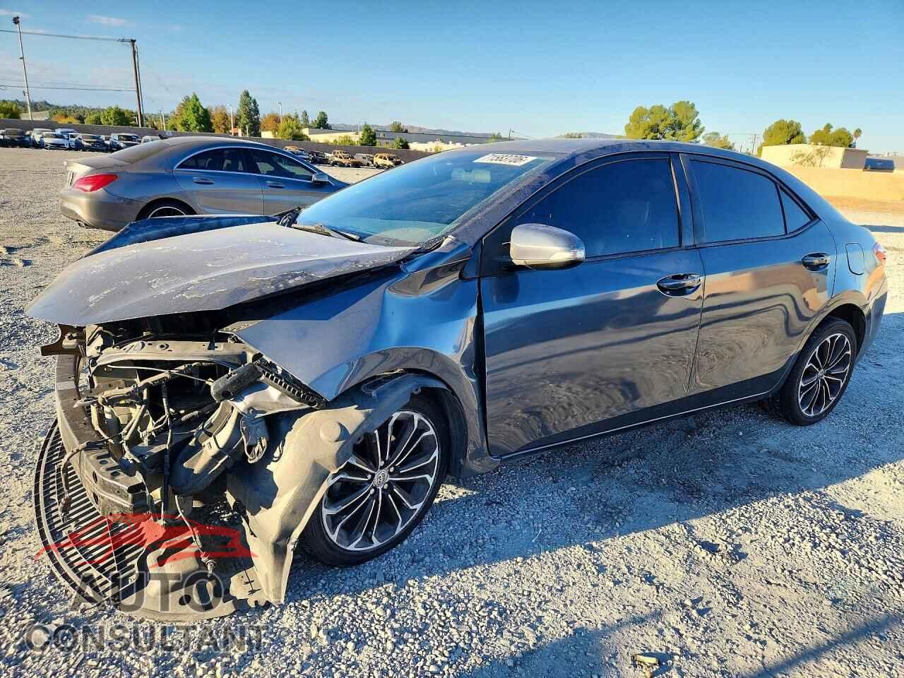 TOYOTA COROLLA 2015 - 5YFBURHE2FP201723