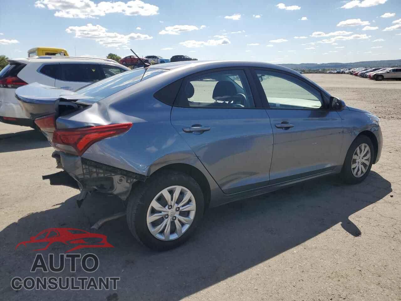 HYUNDAI ACCENT 2018 - 3KPC24A38JE005687