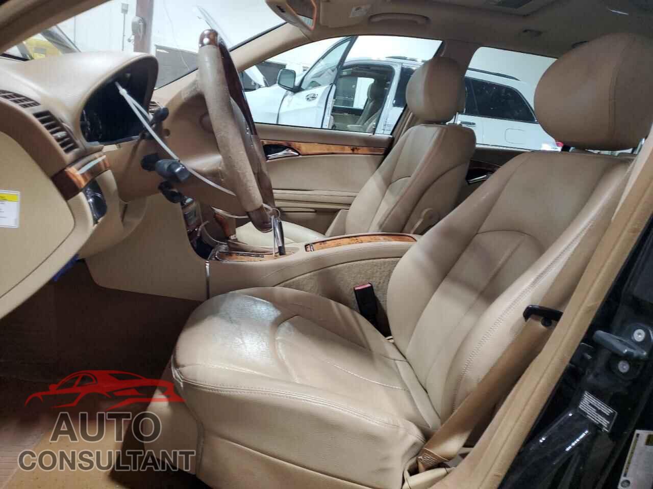 MERCEDES-BENZ E-CLASS 2009 - WDBUH87X99B423820