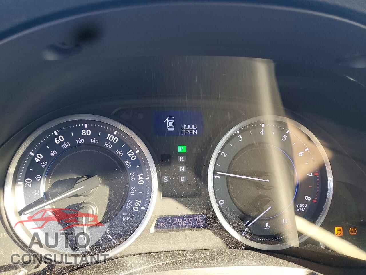 LEXUS IS 2011 - JTHCF5C24B5048126