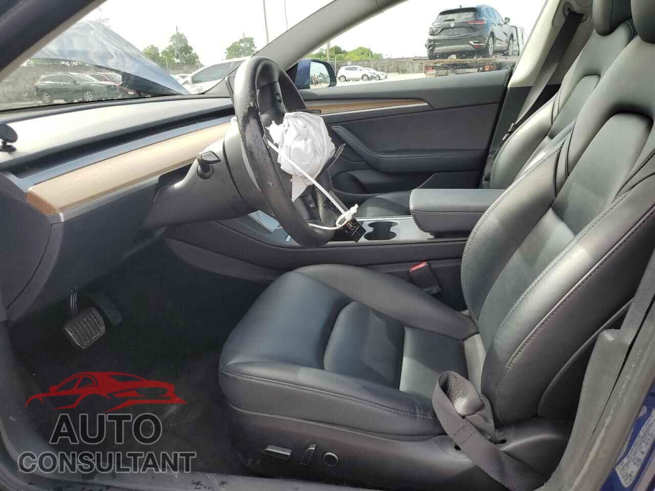 TESLA MODEL 3 2022 - 5YJ3E1EA8NF372250