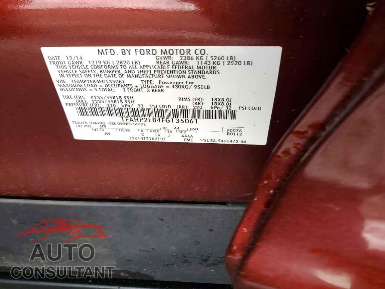 FORD TAURUS 2015 - 1FAHP2E84FG135061