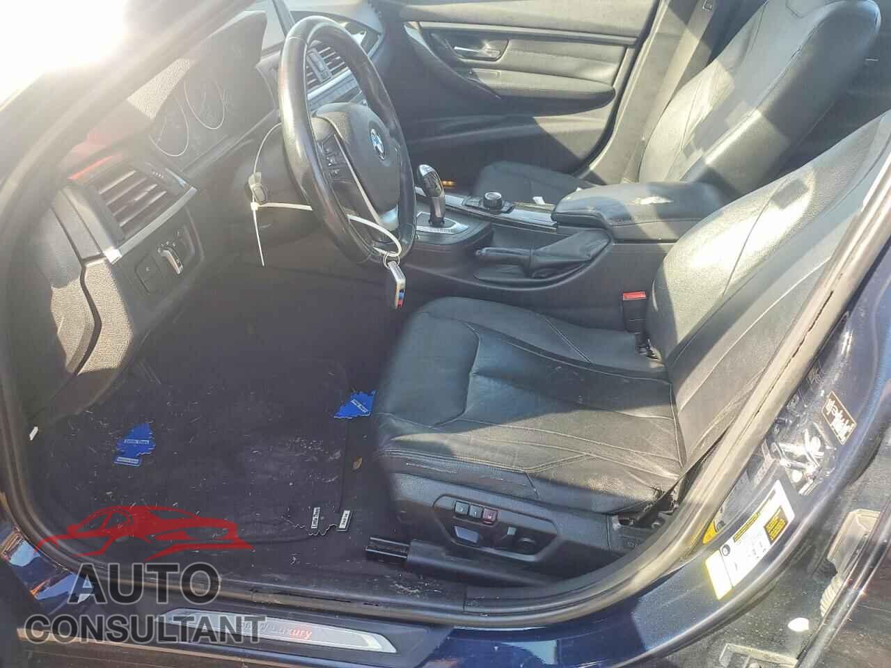 BMW 3 SERIES 2012 - WBA3A5C51CF346281