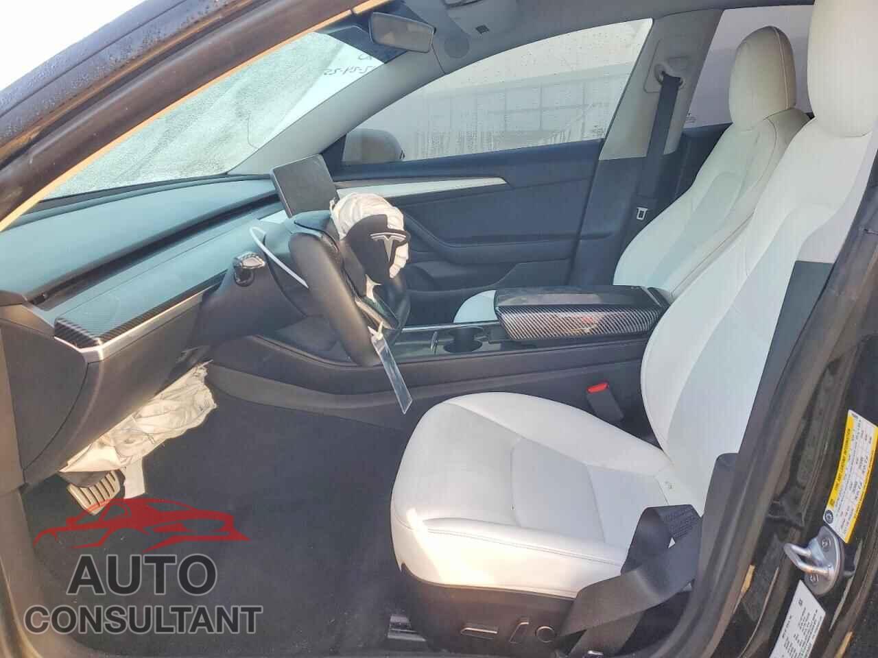 TESLA MODEL 3 2021 - 5YJ3E1EC8MF050059