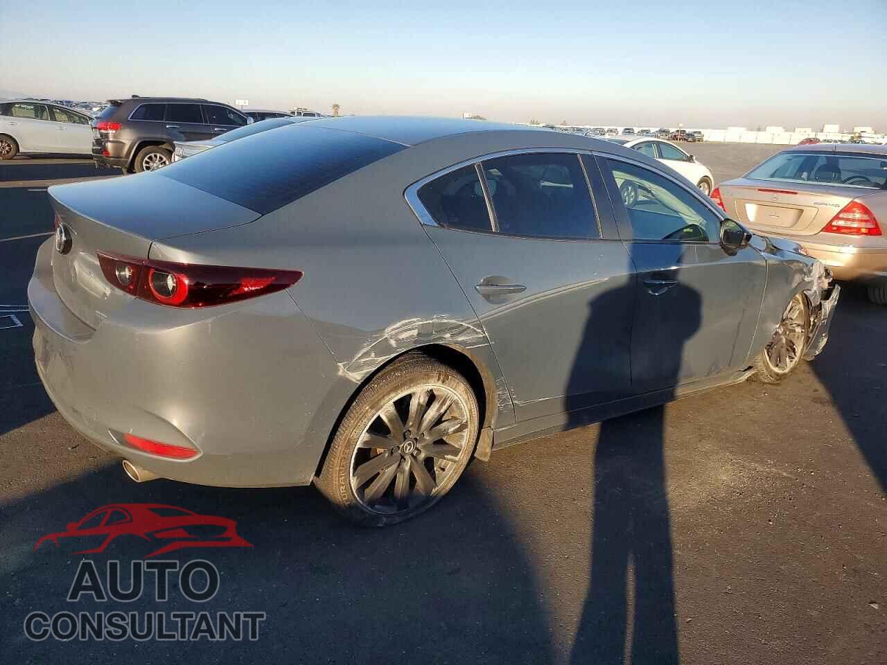 MAZDA 3 2023 - 3MZBPACM3PM372574