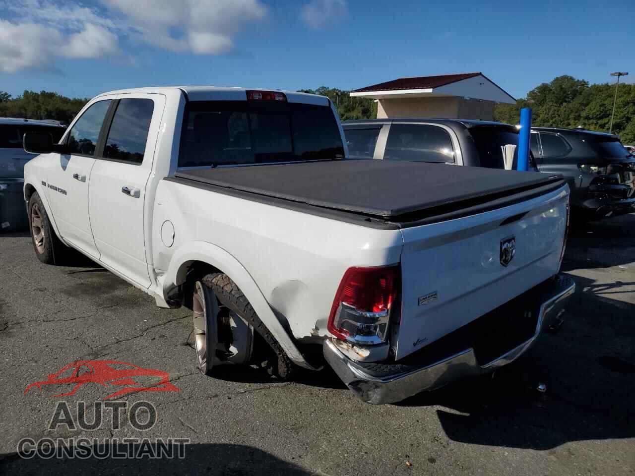 DODGE RAM 1500 2012 - 1C6RD7NT9CS161843