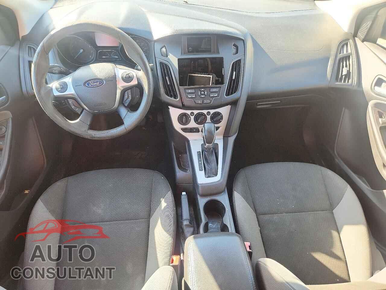 FORD FOCUS 2013 - 1FADP3F25DL358471
