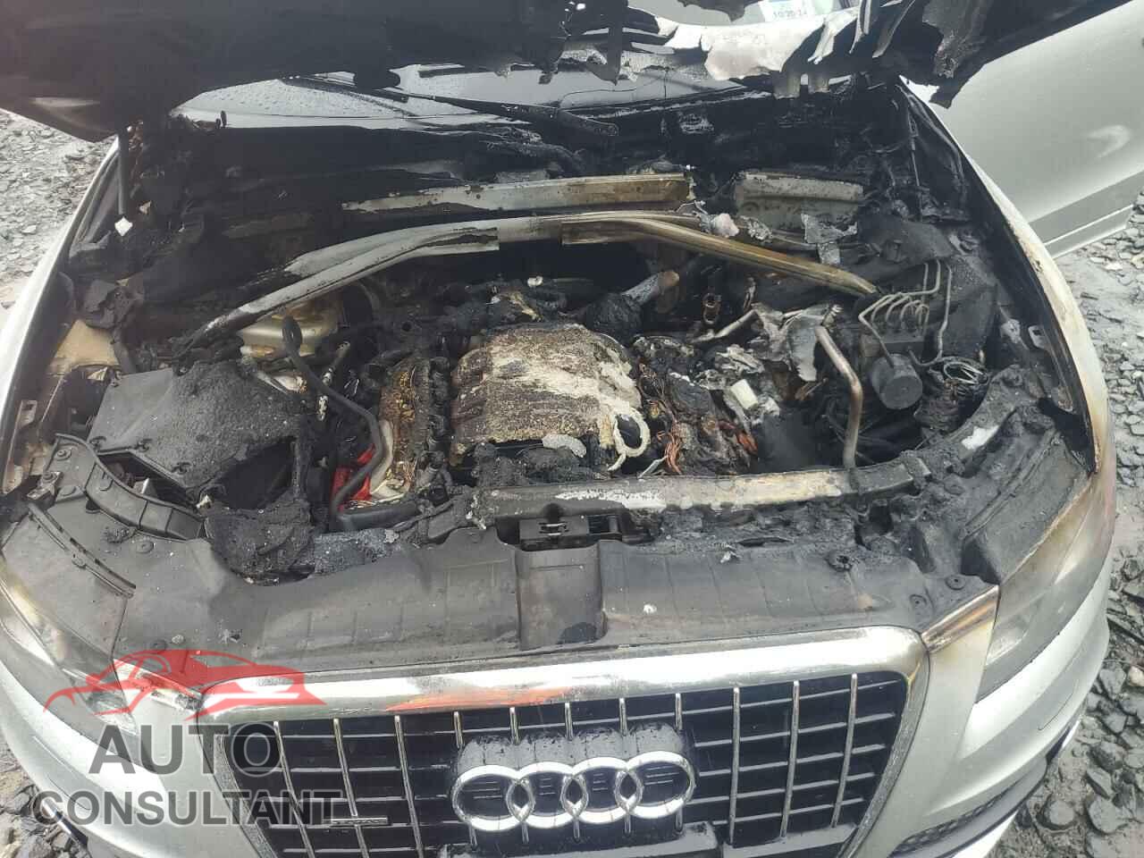 AUDI Q5 2011 - WA1DKAFP8BA042624