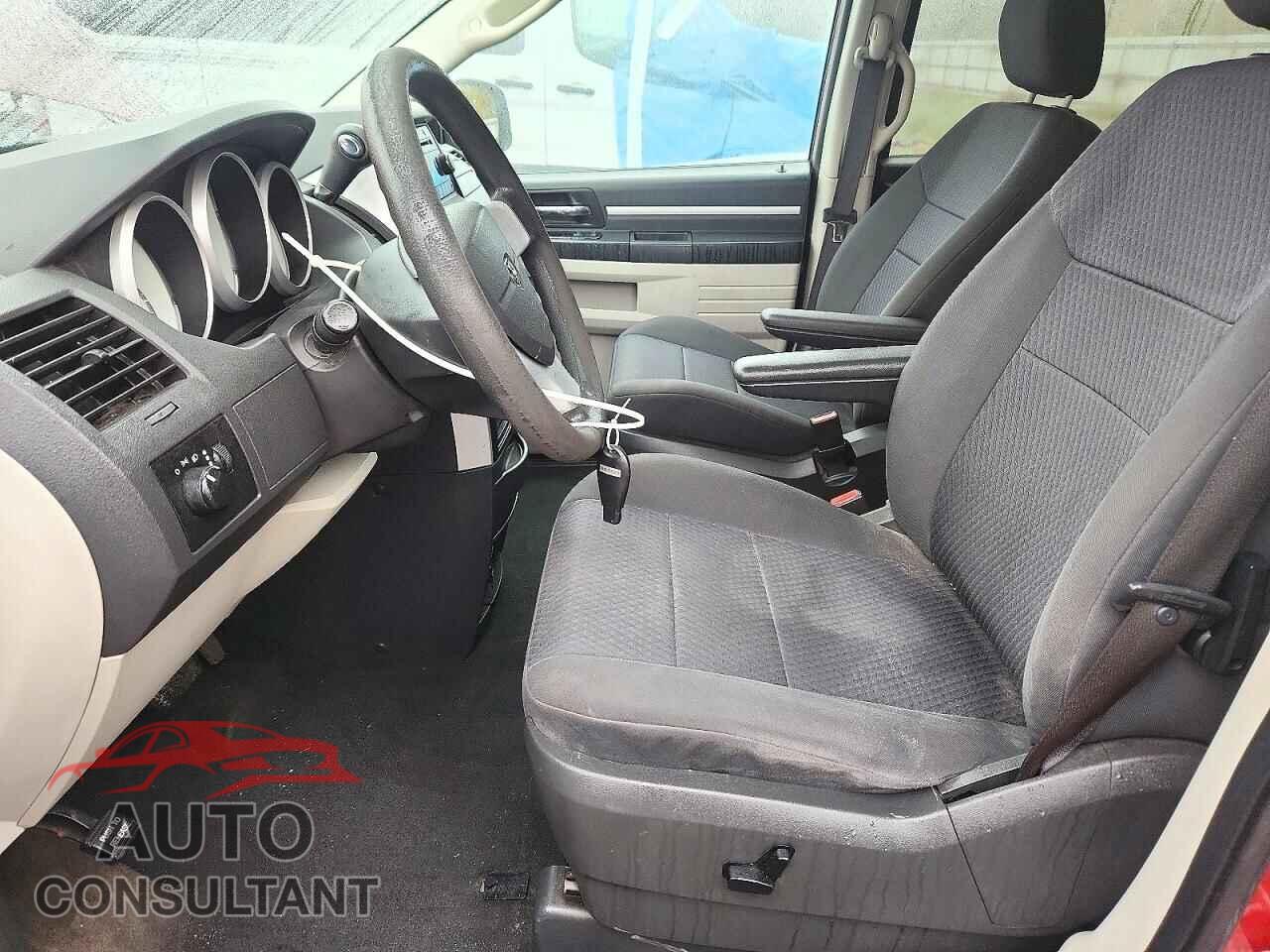 DODGE CARAVAN 2010 - 2D4RN4DE3AR231636