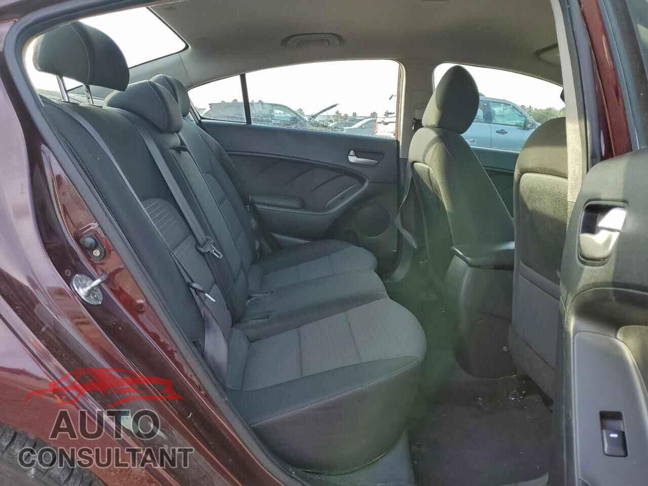 KIA FORTE 2017 - 3KPFL4A7XHE117625