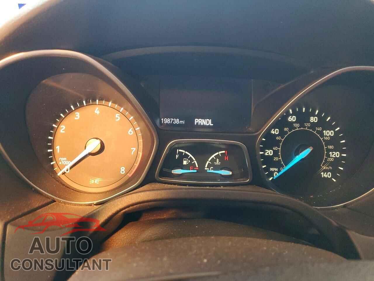 FORD FOCUS 2015 - 1FADP3F27FL261260