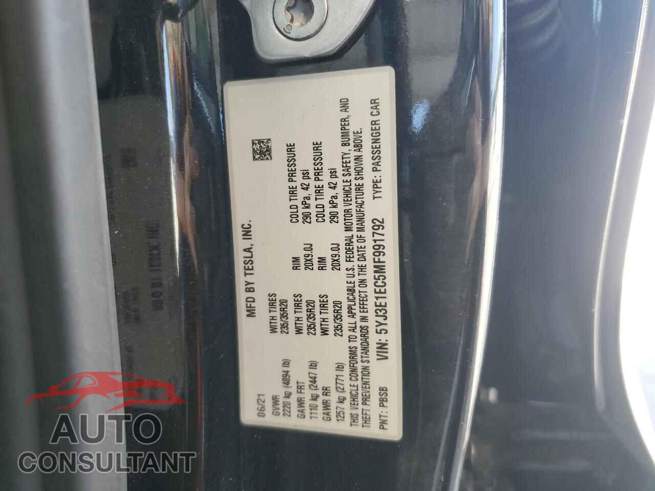 TESLA MODEL 3 2021 - 5YJ3E1EC5MF991792