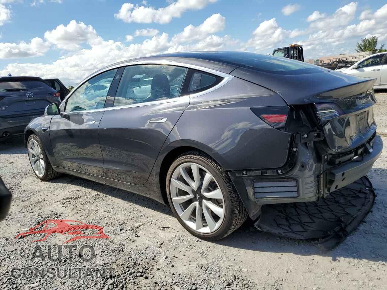 TESLA MODEL 3 2018 - 5YJ3E1EA6JF042682