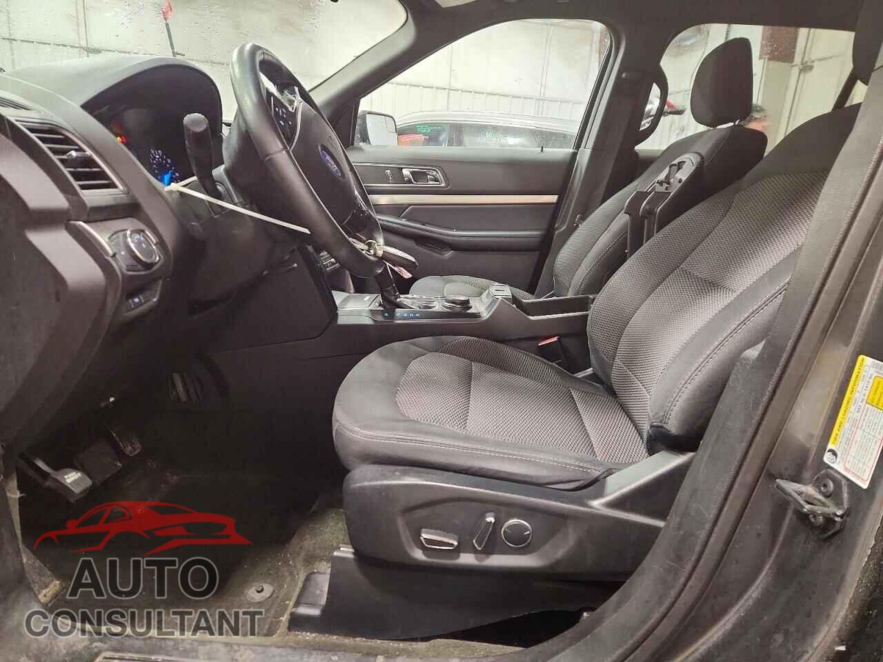 FORD EXPLORER 2018 - 1FM5K8D80JGA12507