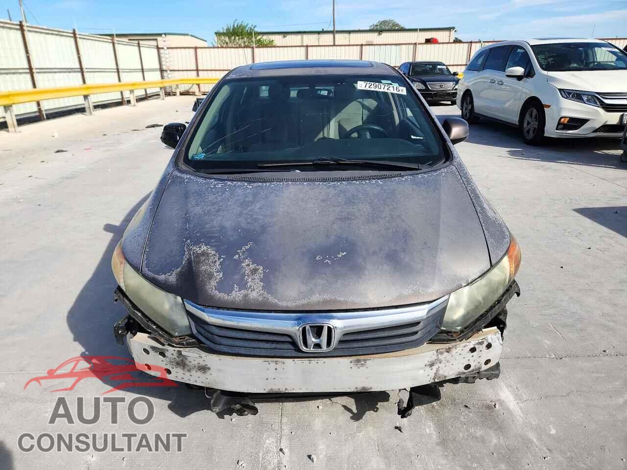 HONDA CIVIC 2012 - 2HGFB2F88CH519019