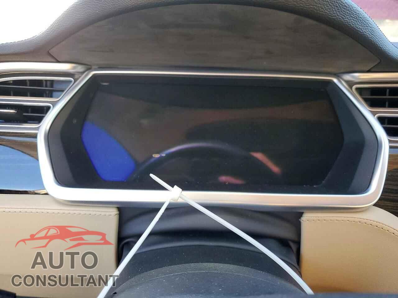 TESLA MODEL S 2014 - 5YJSA1S1XEFP36096