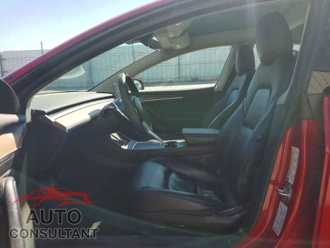 TESLA MODEL 3 2022 - 5YJ3E1EAXNF303978