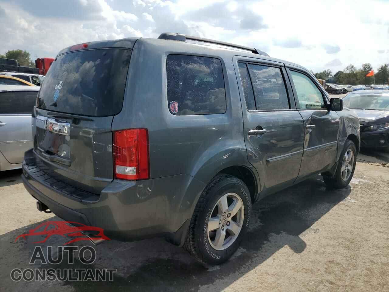 HONDA PILOT 2009 - 5FNYF385X9B026333
