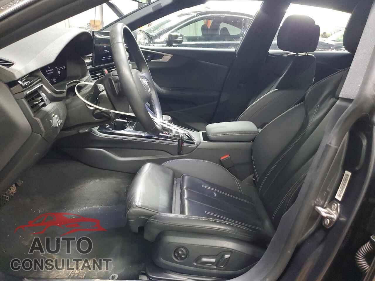 AUDI A5 2024 - WAUFACF59RA022594