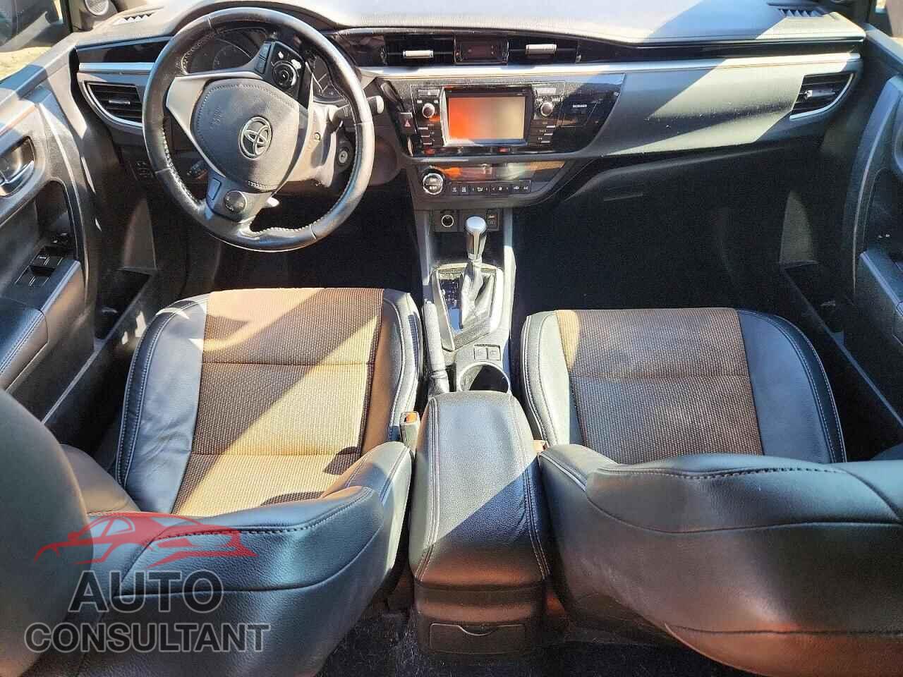 TOYOTA COROLLA 2015 - 2T1BURHEXFC449198