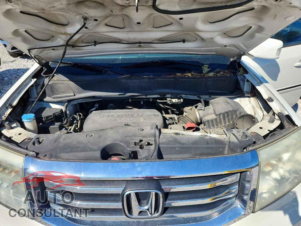 HONDA PILOT 2013 - 5FNYF4H95DB082391