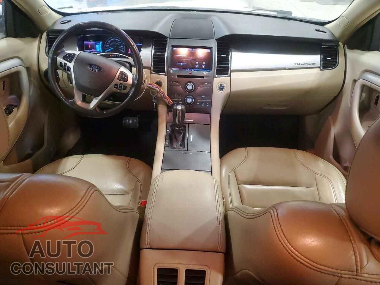 FORD TAURUS 2013 - 1FAHP2E82DG166872