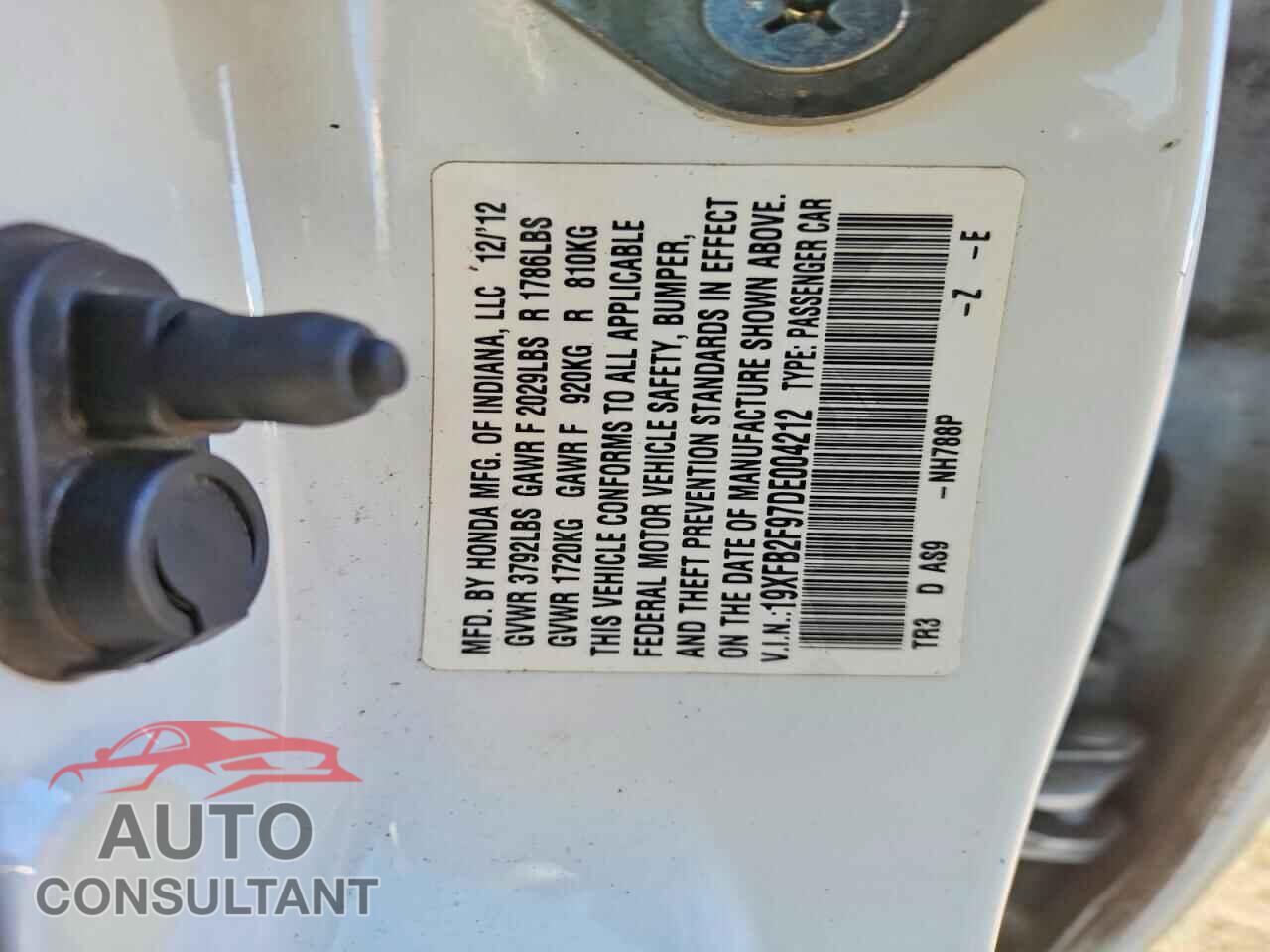 HONDA CIVIC 2013 - 19XFB2F97DE004212