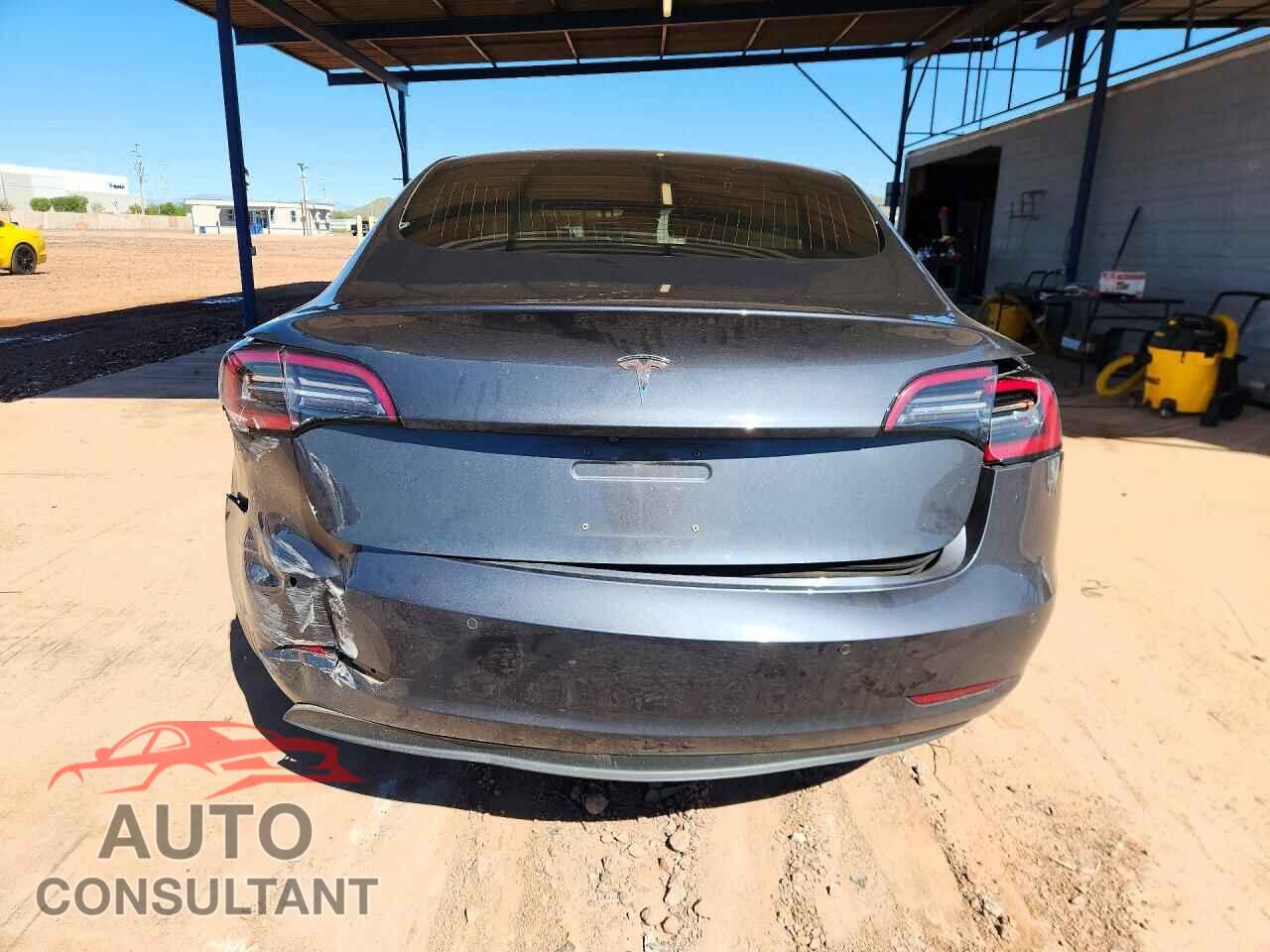 TESLA MODEL 3 2018 - 5YJ3E1EA8JF165562