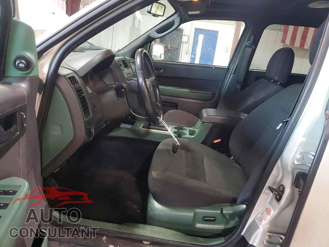 FORD ESCAPE 2009 - 1FMCU03G99KC26304