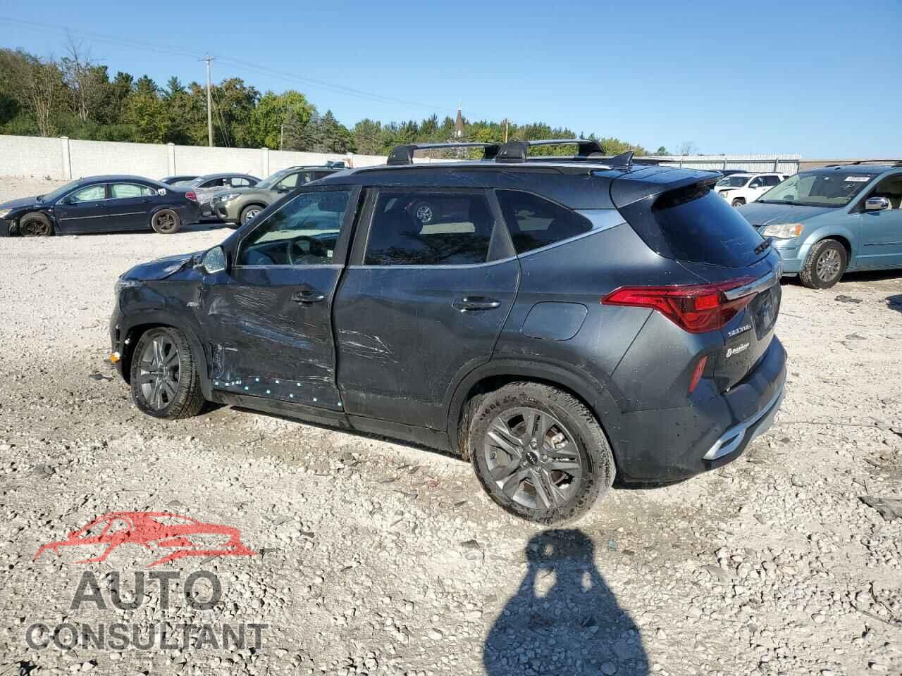 KIA SELTOS 2023 - KNDEUCAA2P7446834