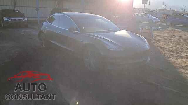 TESLA MODEL 3 2019 - 5YJ3E1EA1KF304948