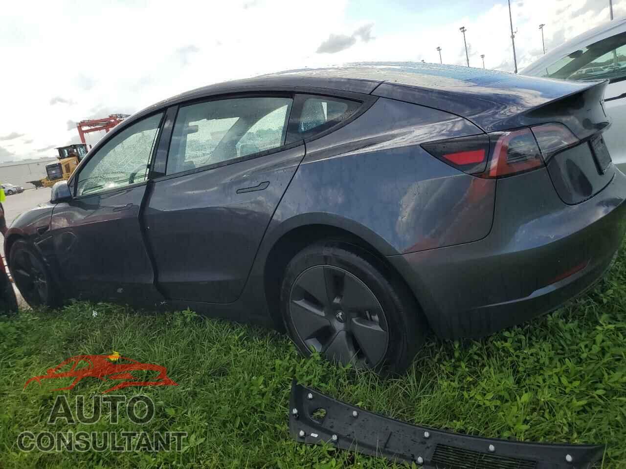 TESLA MODEL 3 2023 - 5YJ3E1EA8PF655461
